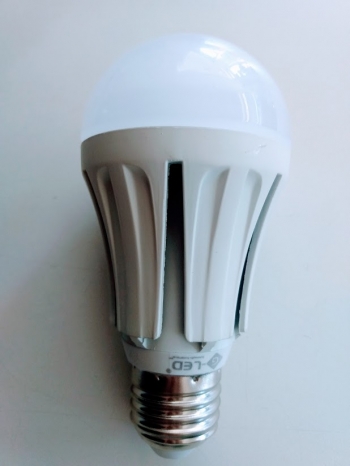 LAMPADA G-LED BULBO-POTENCIA 10W BRANCA